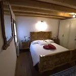 Casa Perla 3* キオッジャ