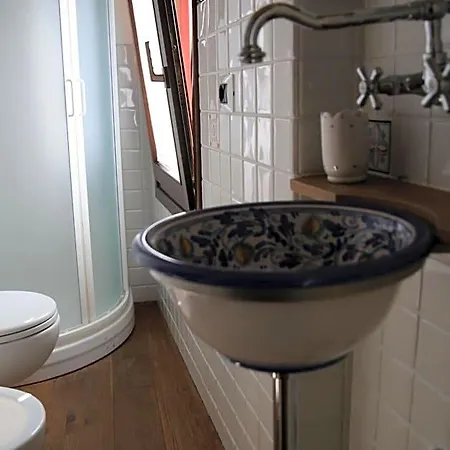 Konukevi Casa Perla 3*