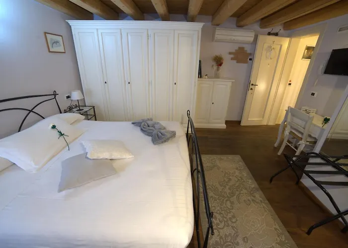 Casa Perla ベッド・アンド・ブレックファスト 3*